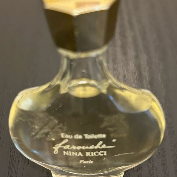 Nina Ricci Farouche Eau de Toilette with Gold Cap - Picture 2 of 2